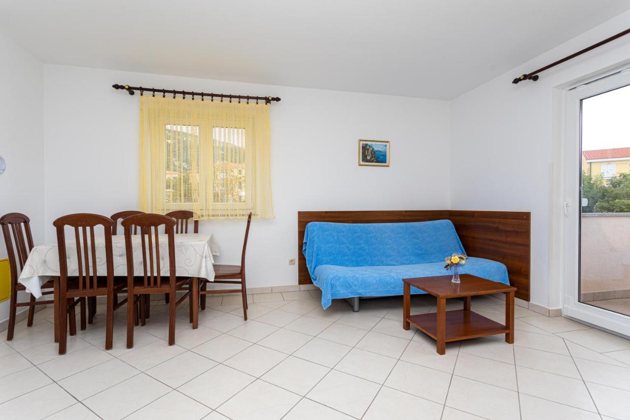 Apartments Crnekovic IV Baska  Exterior photo